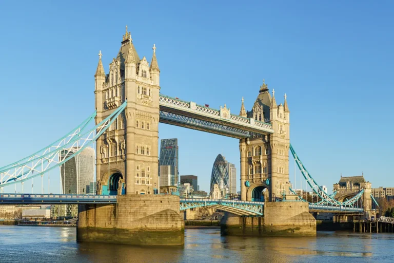 Tower Bridge est fermé à la circulation