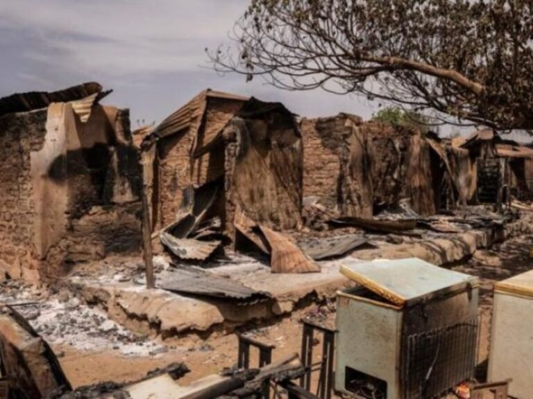 Nigéria : Attaque meurtrière, au moins 46 morts dans trois villages