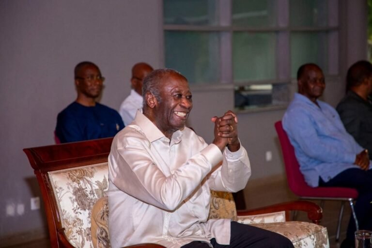 Laurent Gbagbo défend les planteurs de cacao en Côte d’Ivoire